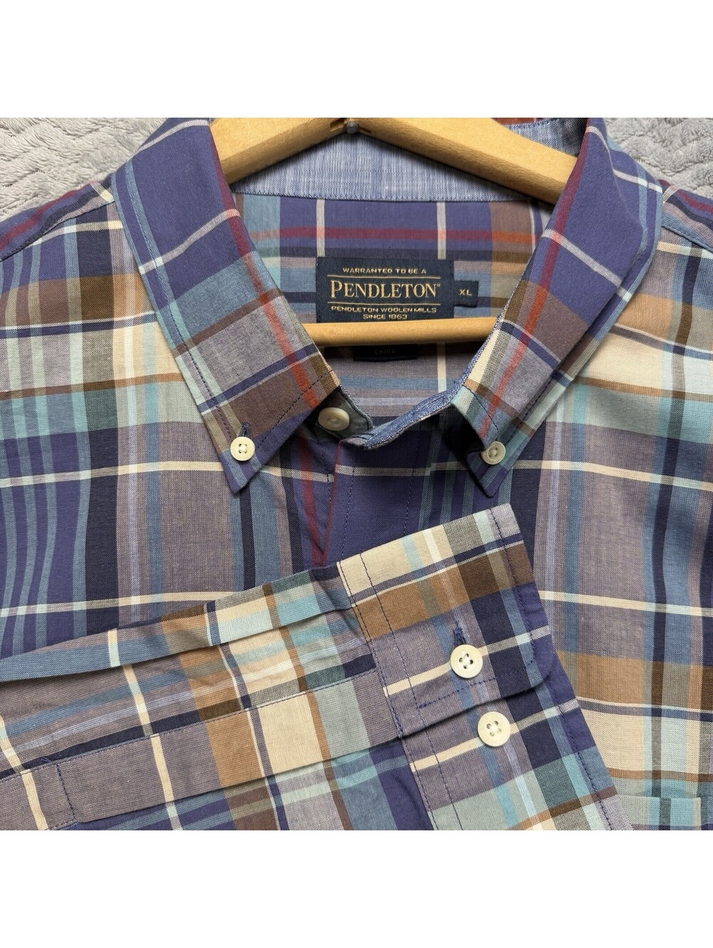 Pendleton Dress Shirt Mens Size XL 100% Cotton Casual Long Sleeve Button Down